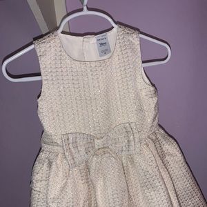 Girls dress size 18 mos